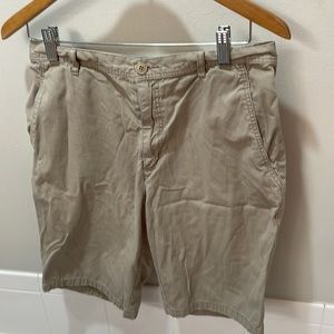 Classic Khaki Shorts Sz 12